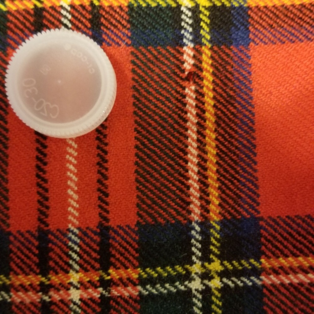 Classic Red Tartan Wrap Skirt - Women's Plaid Skirt - Picture 5 of 7